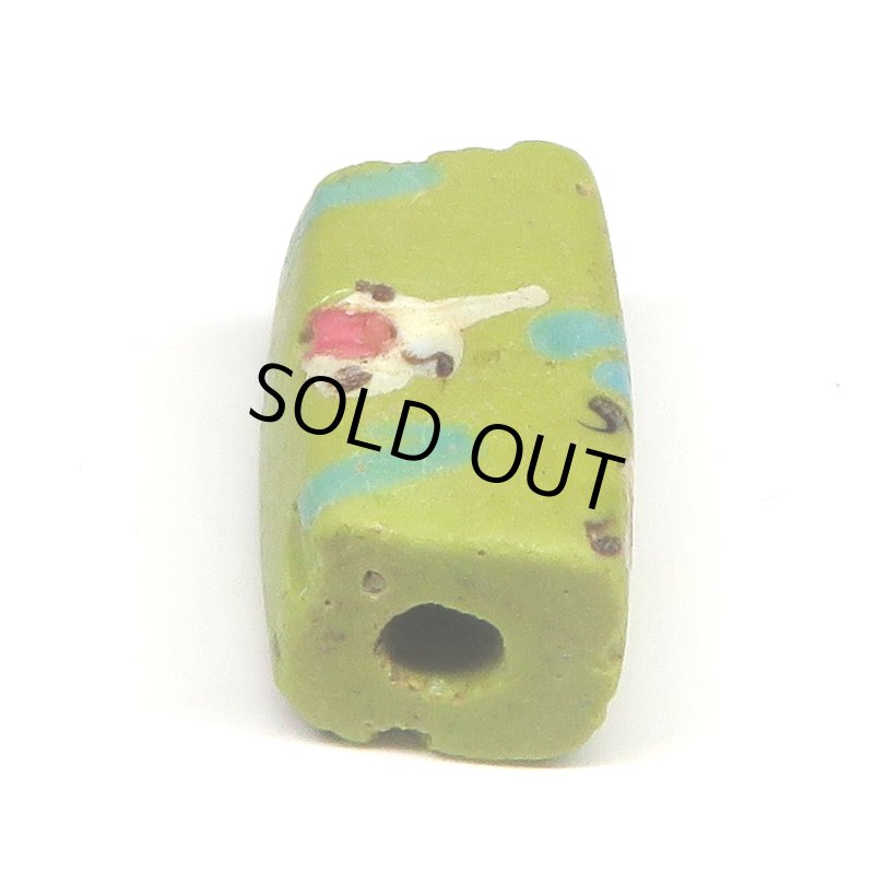 画像3: 若草色のファンシーアイ (3)