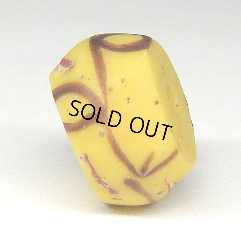 画像4: 淡黄色のファンシー (4)