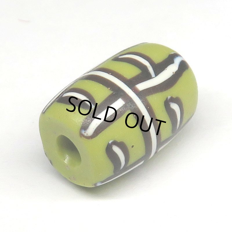 画像1: 鶯色のファンシーアイ美玉 (1)