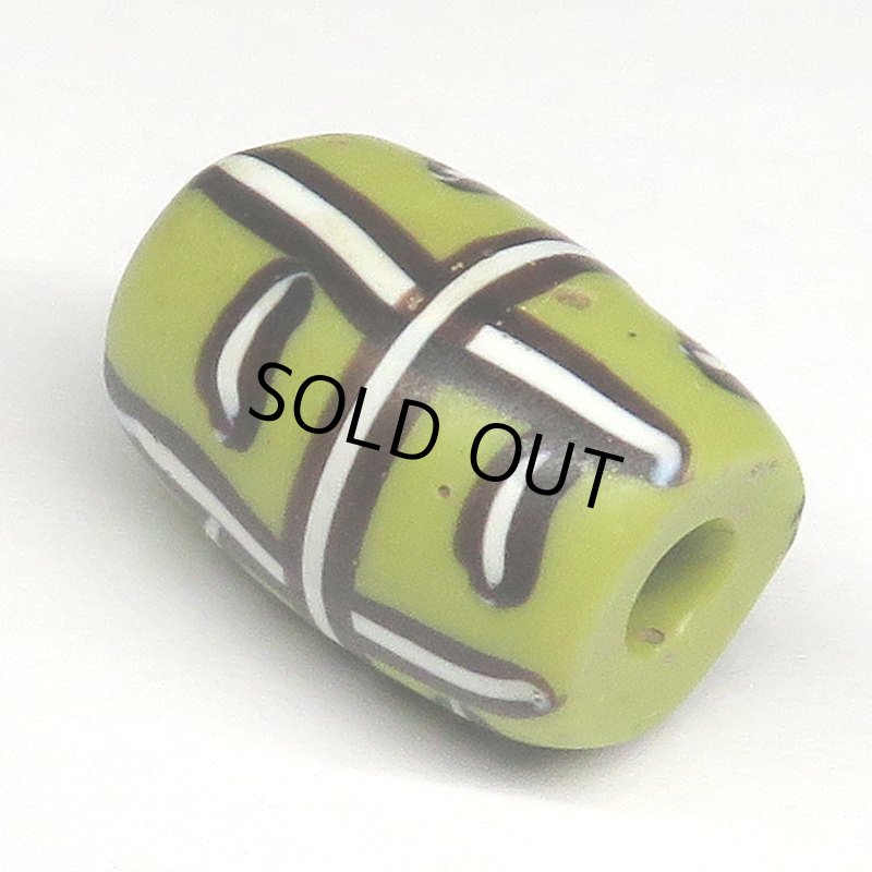 画像4: 鶯色のファンシーアイ美玉 (4)