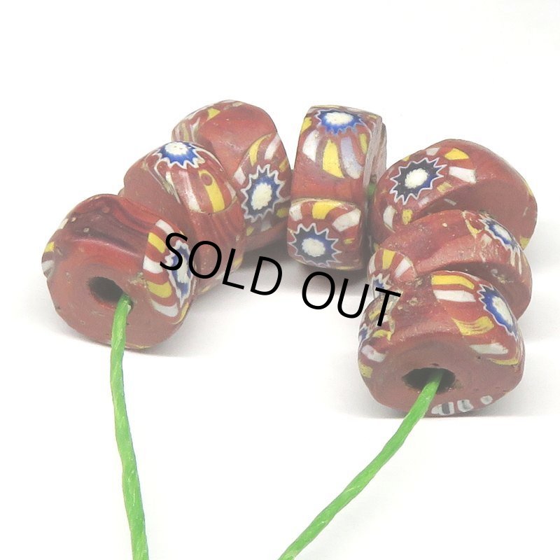 画像2: 薄型ミルフィオリ小 短連 (2)