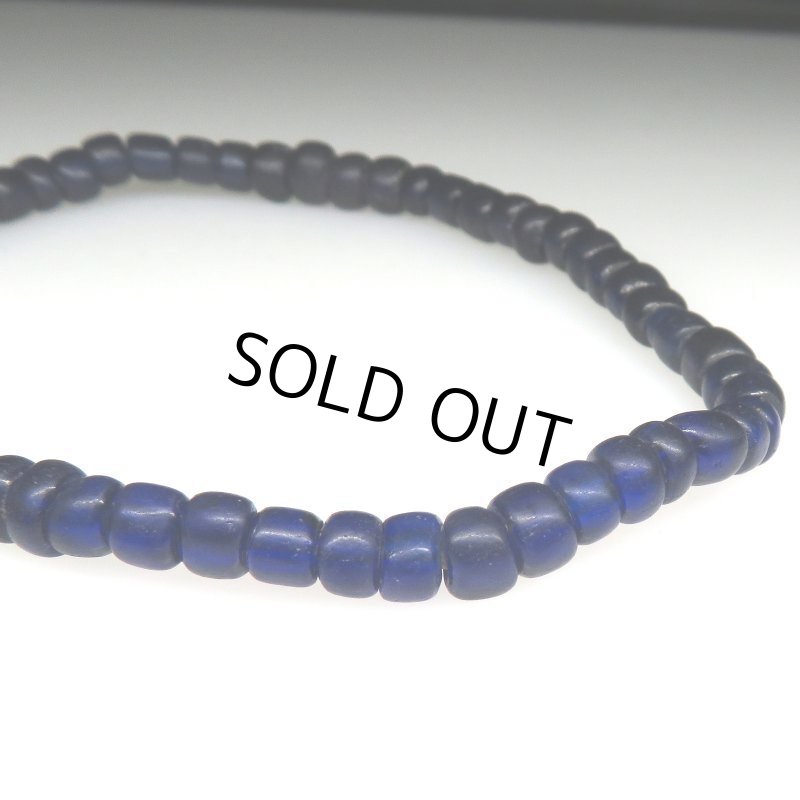 画像4: ナガ族瑠璃色クリア小粒　短連 (4)