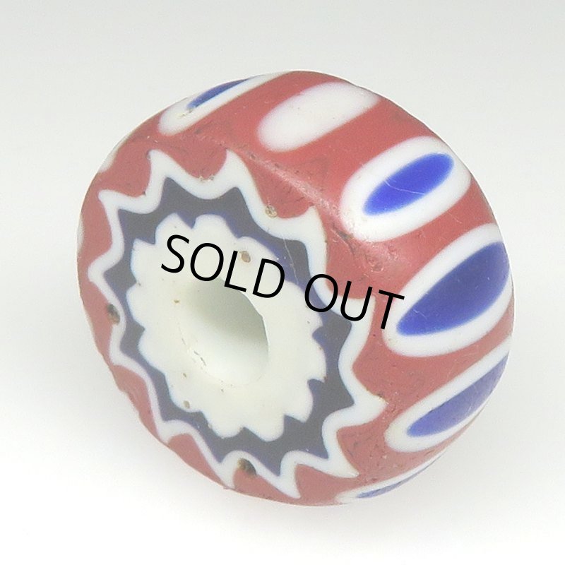 画像4: タイヤ型6層シェブロン (4)