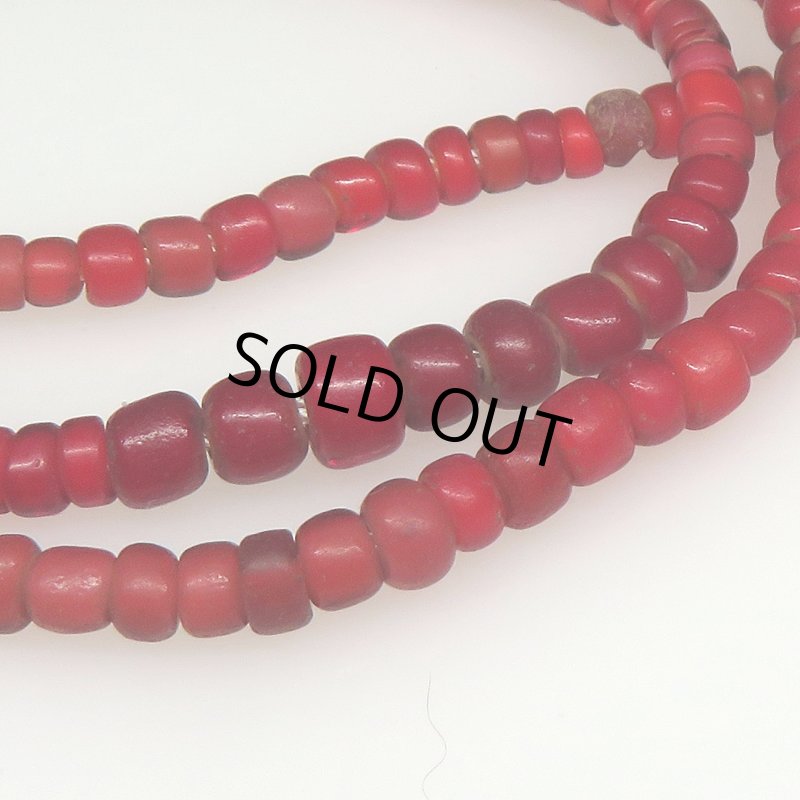 画像2: 少し小さめ金赤ホワイトハーツ+血赤ミックス連 (2)