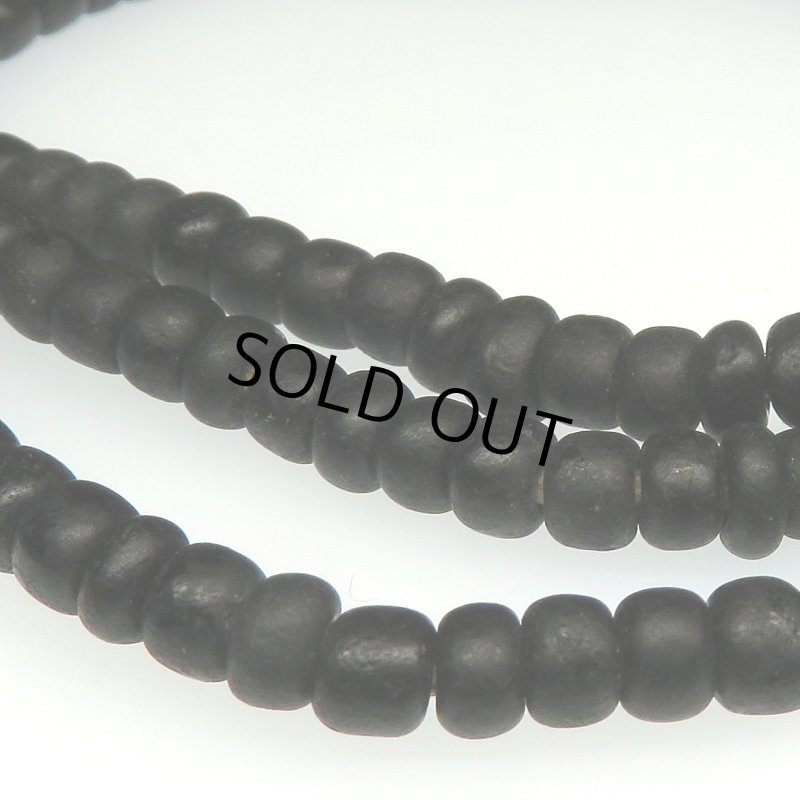 画像2: 黒のシードビーズ太連 (2)