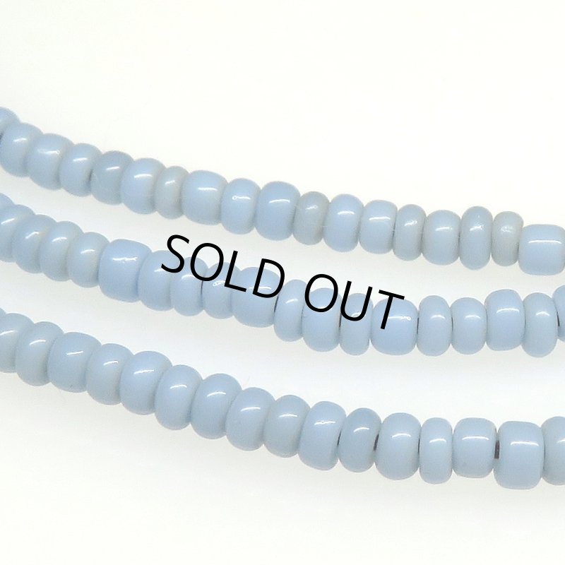 画像2: 淡いブルーグレーのシードビーズ連 (2)