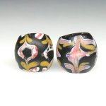 画像1: 美薔薇のファンシー黒　小粒2個セット (1)