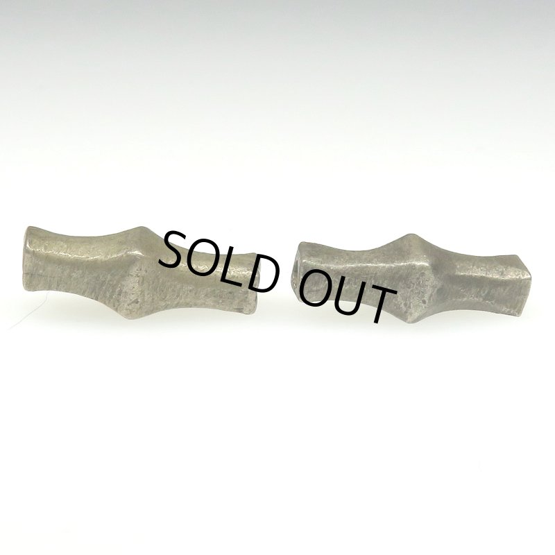 画像2: トゥアレグ族シルバービーズ　2個セット (2)