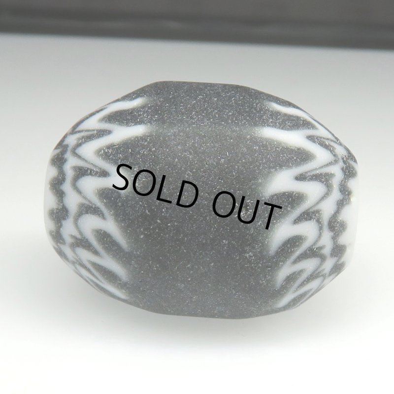 画像2: mazzucco company製　ヴィンテージ大型シェブロン (2)