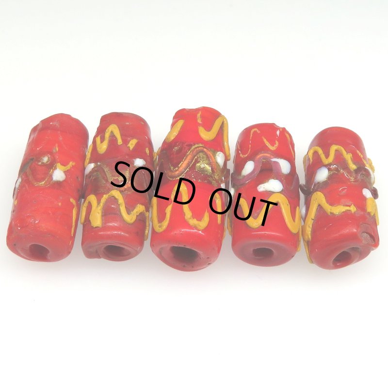 画像2: 赤いウェディングケーキ　難あり (2)