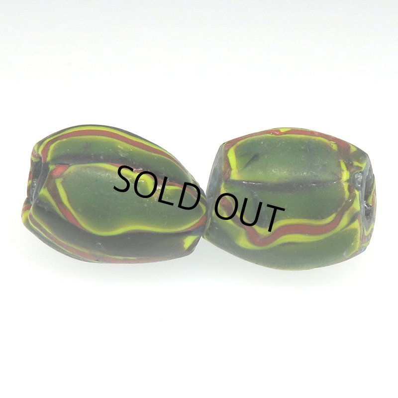 画像2: ヴェネチア筋玉　濃緑クリア　2個セット (2)