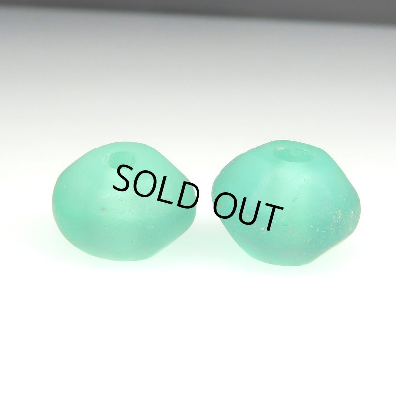 画像1: ウランガラス　緑小2個セット (1)