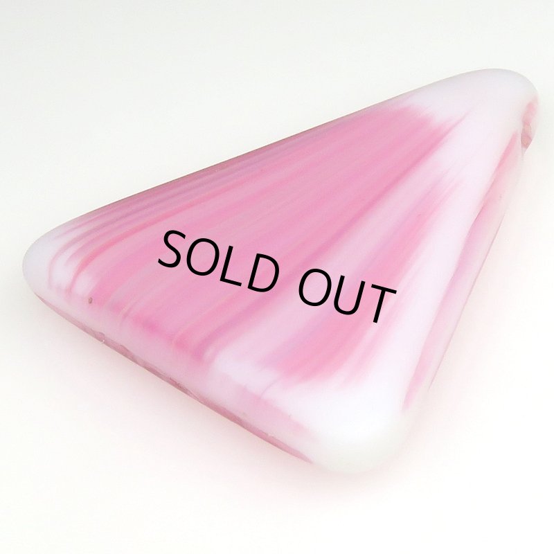 画像1: ウェディングビーズ　三角乳白+ピンク (1)