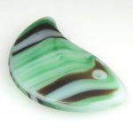 画像2: ウェディングビーズ 勾玉型 グリーン系 (2)