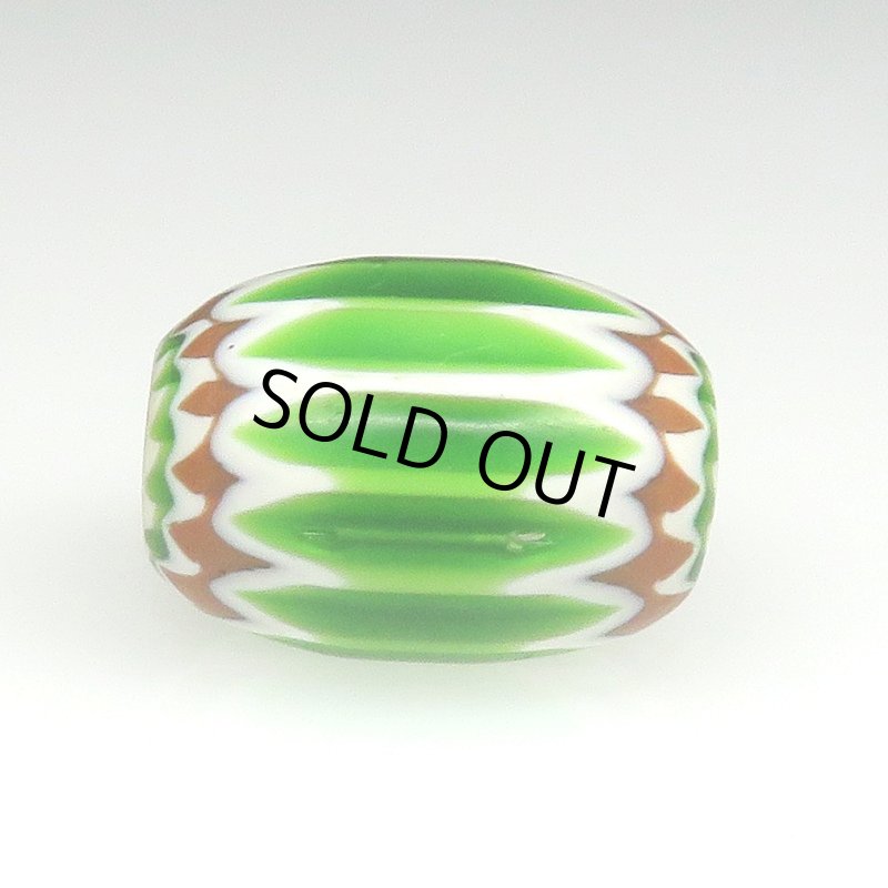 画像2: 美6層グリーンシェブロン (2)