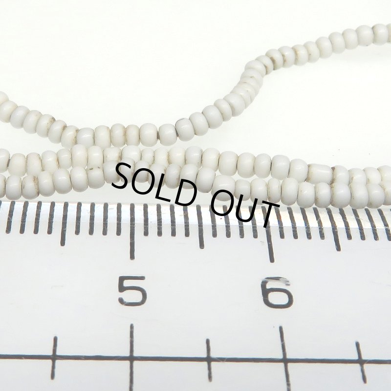 画像2: 白の極小シードビーズ連 (2)