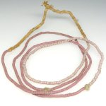 画像1: ピンク極小シードビーズ連 (1)