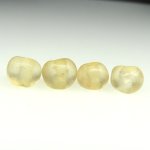 画像3: アフガニスタン古代水晶　丸玉4個セット (3)