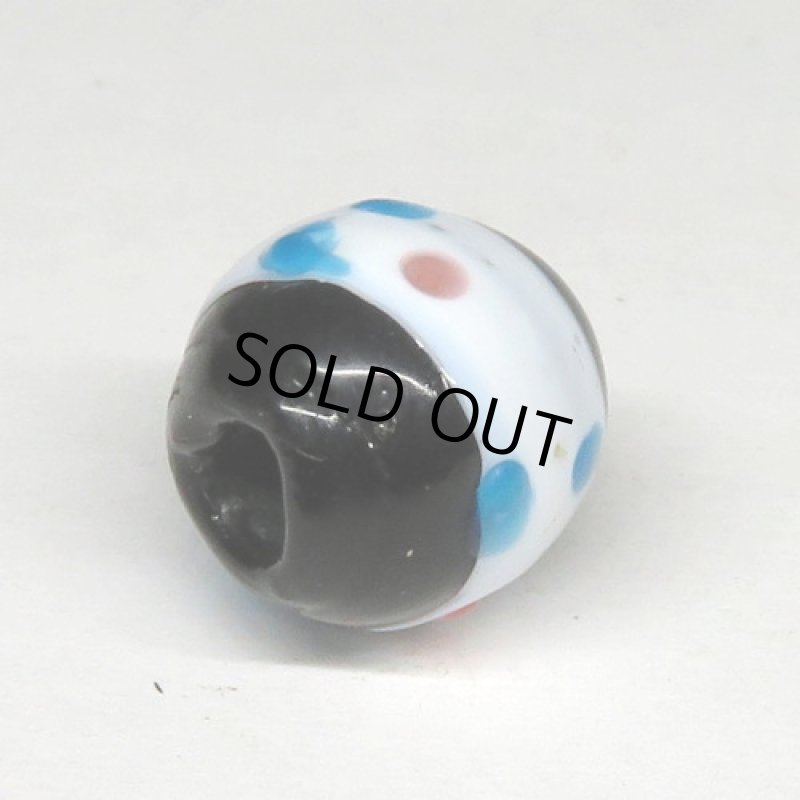 ピンクとブルーのドット