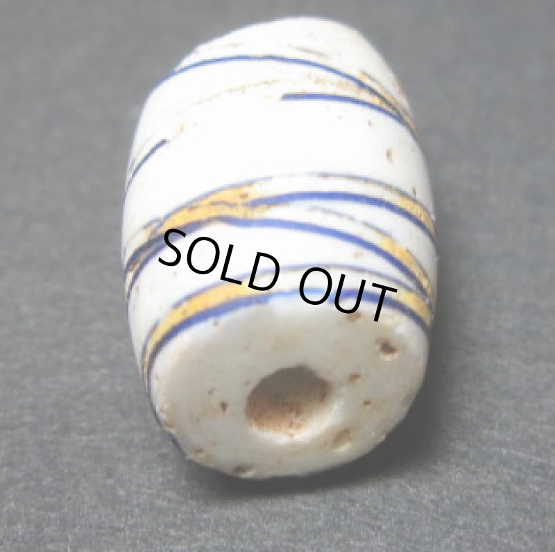 螺旋のファンシー白