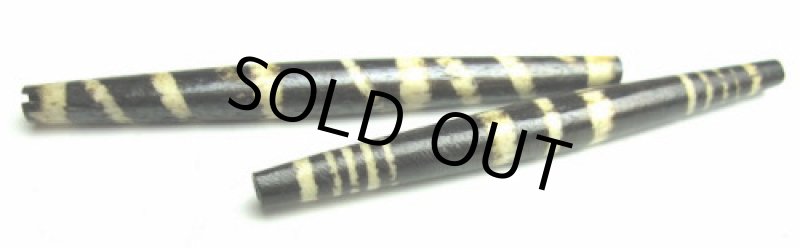 アジア製ボーンビーズ細長 2本セット