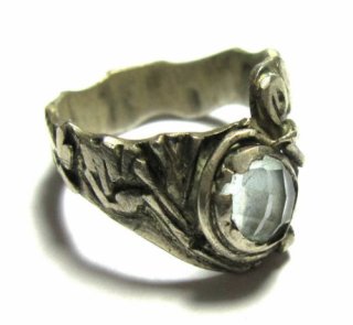 玉の指輪　骨董品 Antique Gallery Soleil アンティークジュエリー / 6世紀
