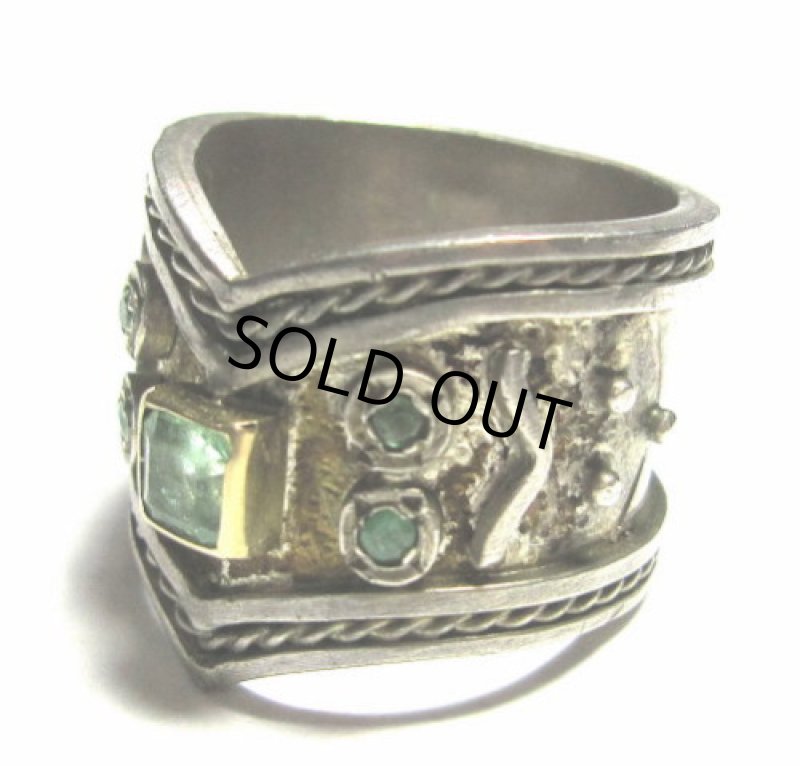 エメラルドのハンドメイドシルバーリング