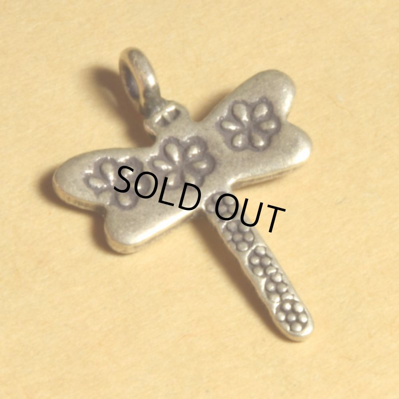 カレンシルバーチャーム