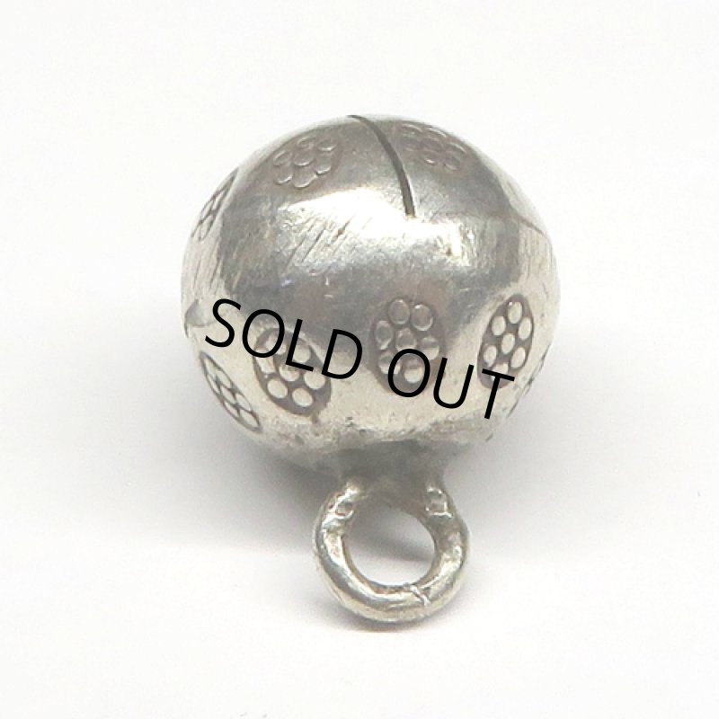 カレンシルバーチャーム(鈴)