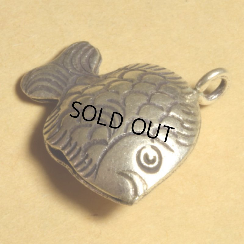 カレンシルバーチャーム(鈴)