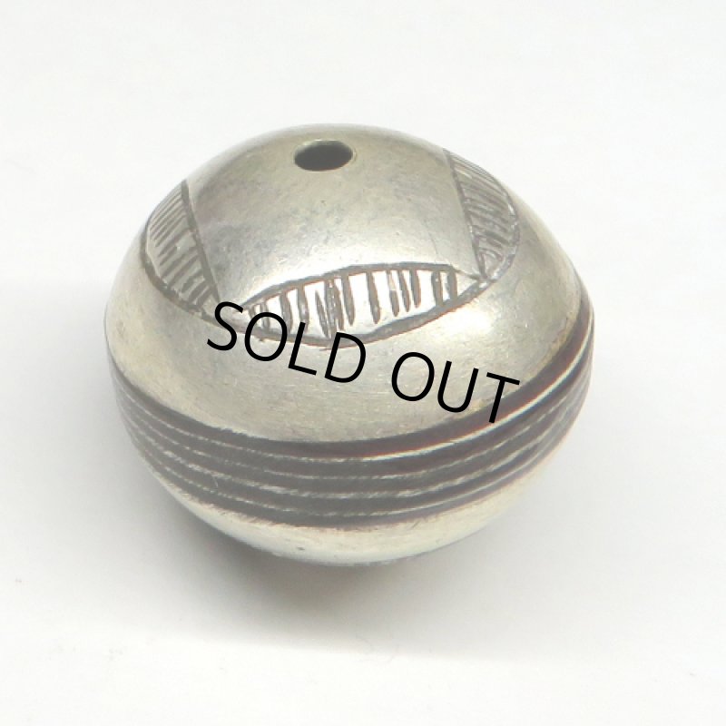 トゥアレグ族シルバービーズ