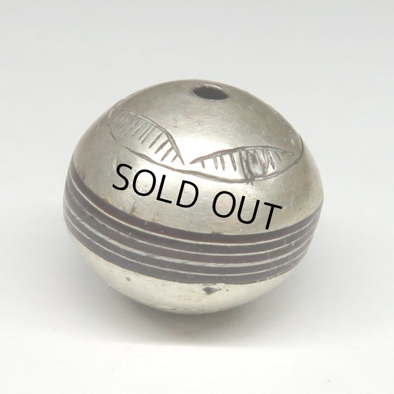 トゥアレグ族シルバービーズ