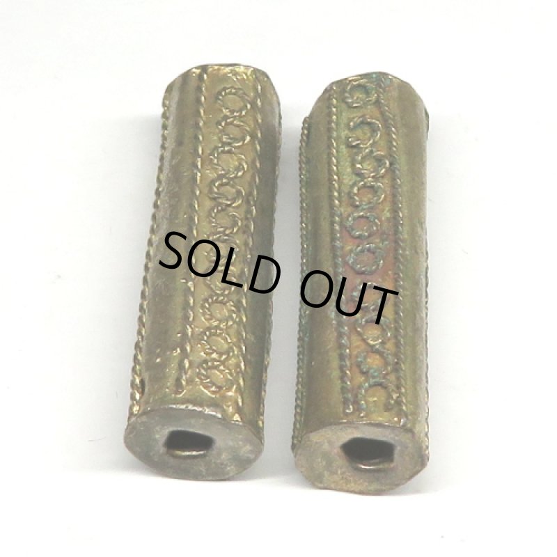 ヨルバ族真鍮ビーズ　2個セット