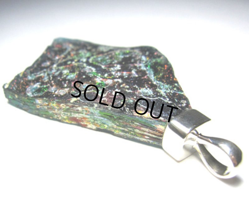 古代ガラス残欠ペンダントトップ