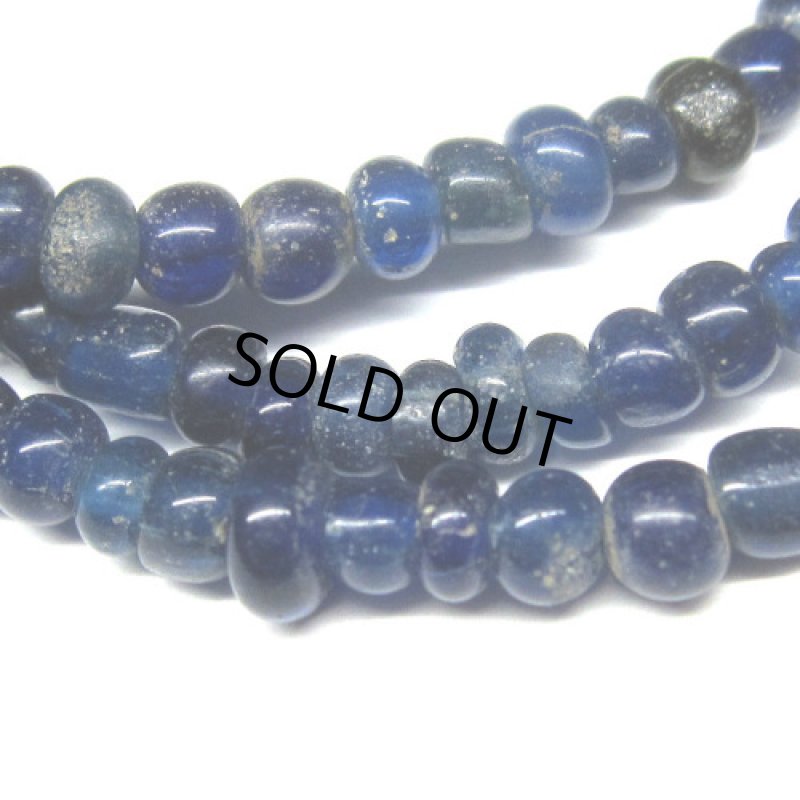 瑠璃色インドパシフィックビーズ連