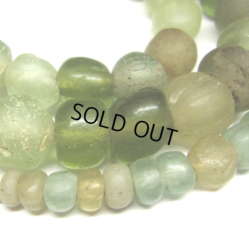 ジャワ発掘古代ガラスビーズ連