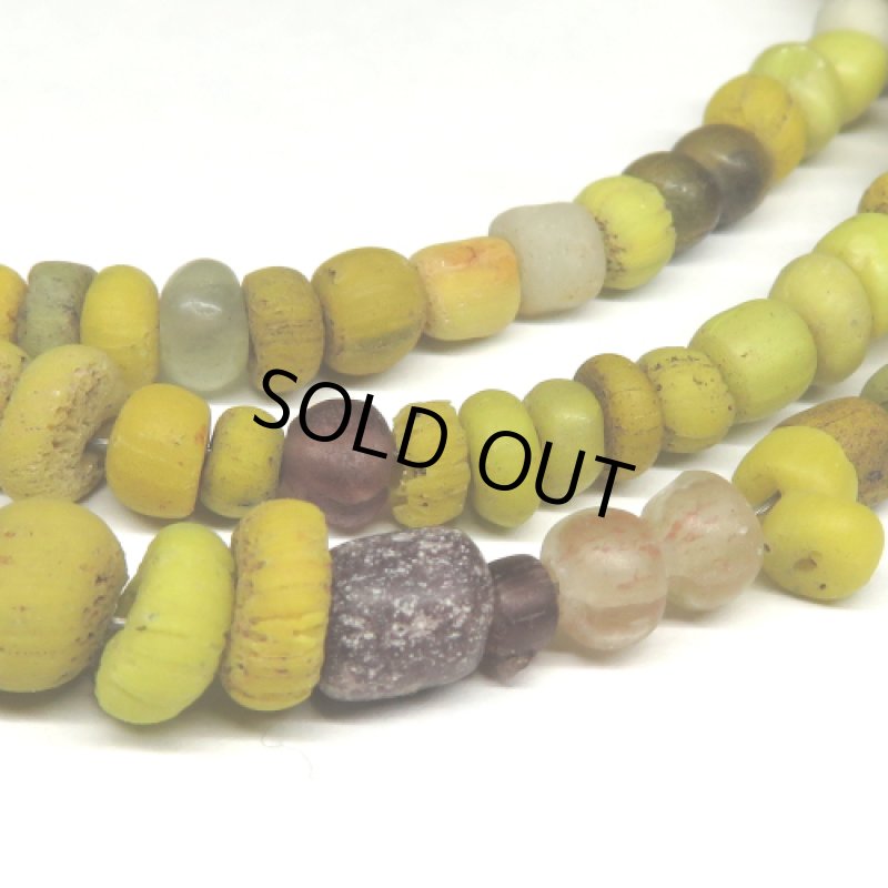 黄色インドパシフィックビーズ連