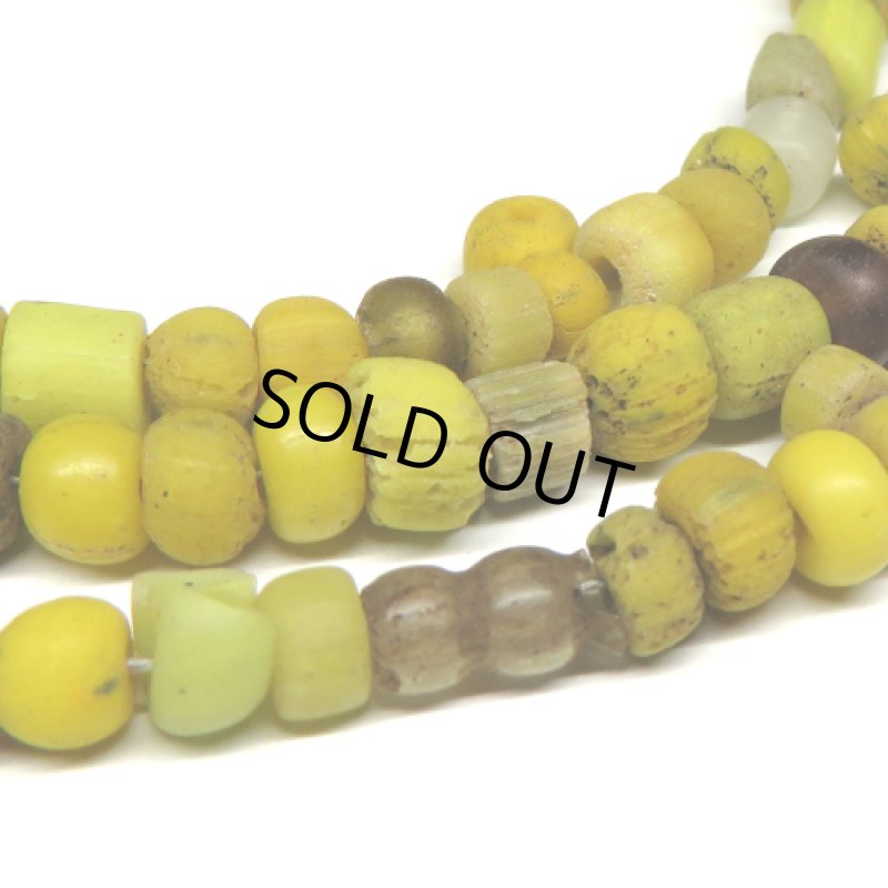 黄色インドパシフィックビーズ連