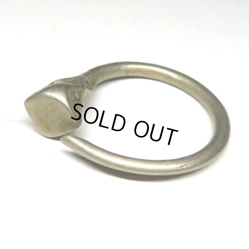 トゥアレグ族シルバーピアス1