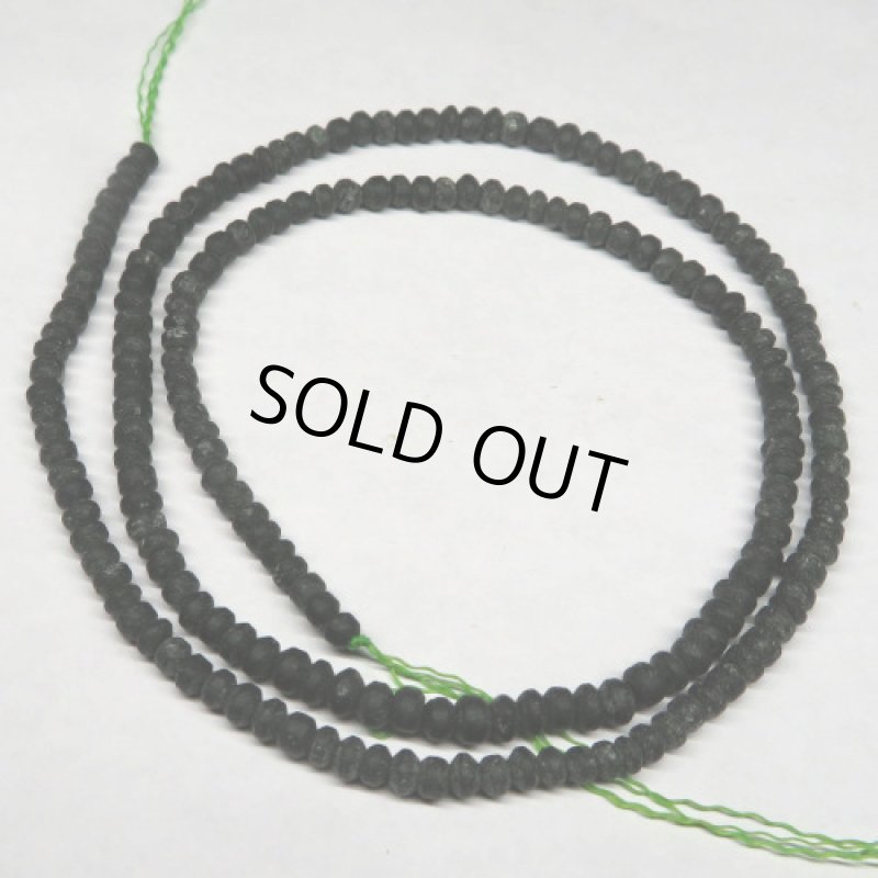 Serpentine 蛇紋石 グリーンそろばん小玉連