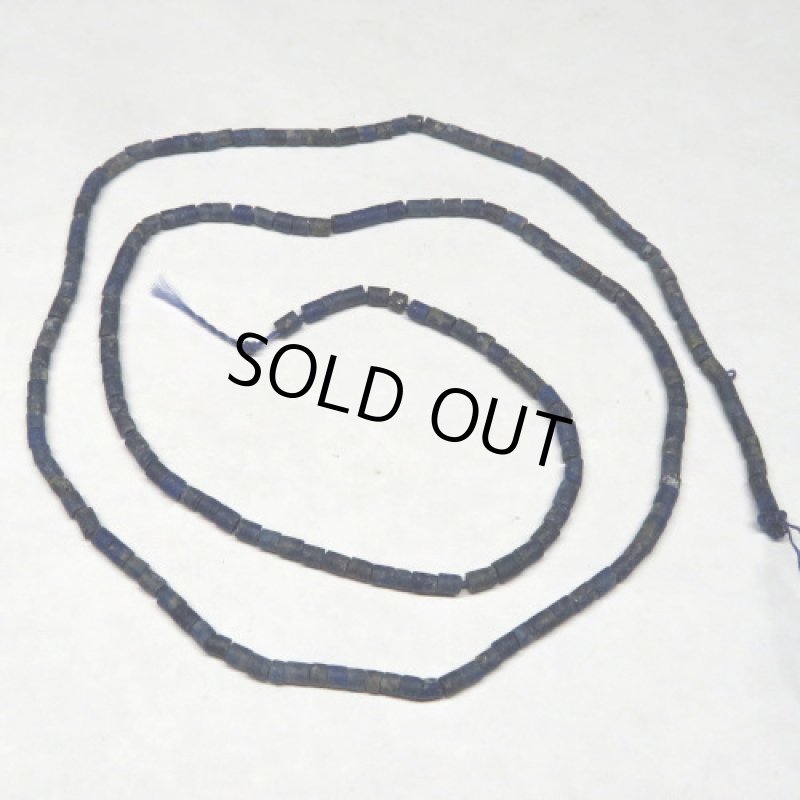 Lapis lazuli　ラピスラズリ極小粒連