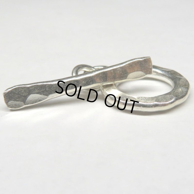 カレンシルバー留め具