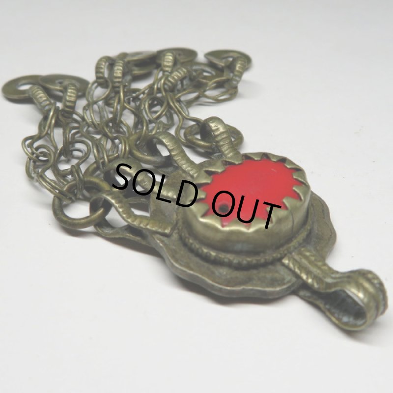 アフガニスタン金属