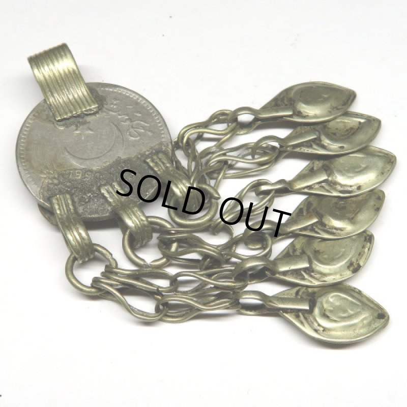 アフガニスタン金属