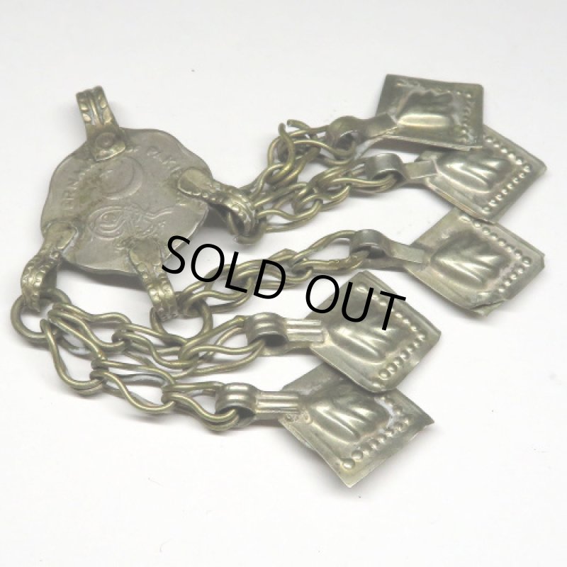 アフガニスタン金属