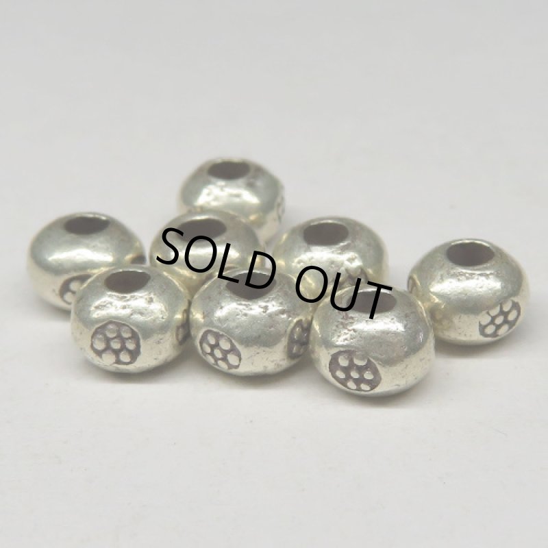 カレンシルバービーズ