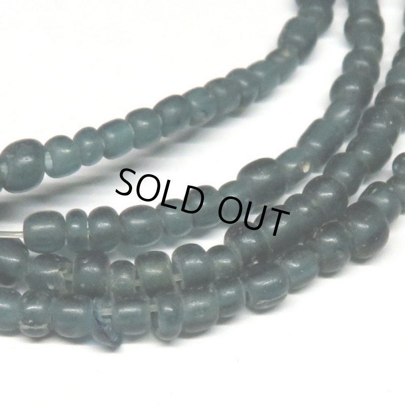 ブルーグレーインドパシフィックビーズ細連
