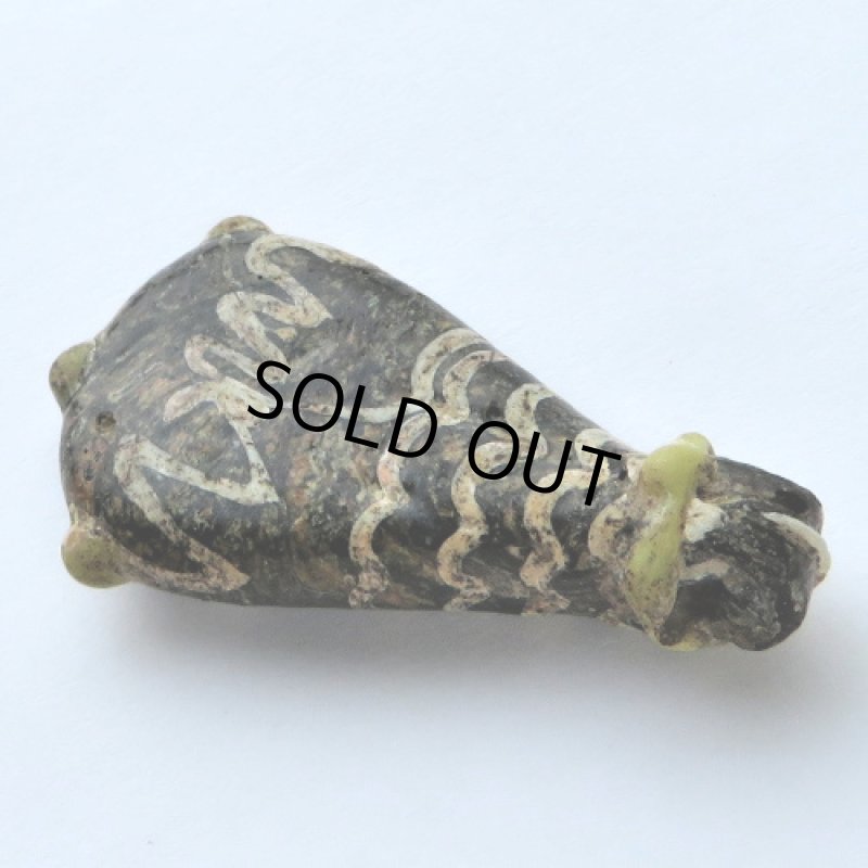 イスラム期ガラスペンダントトップ