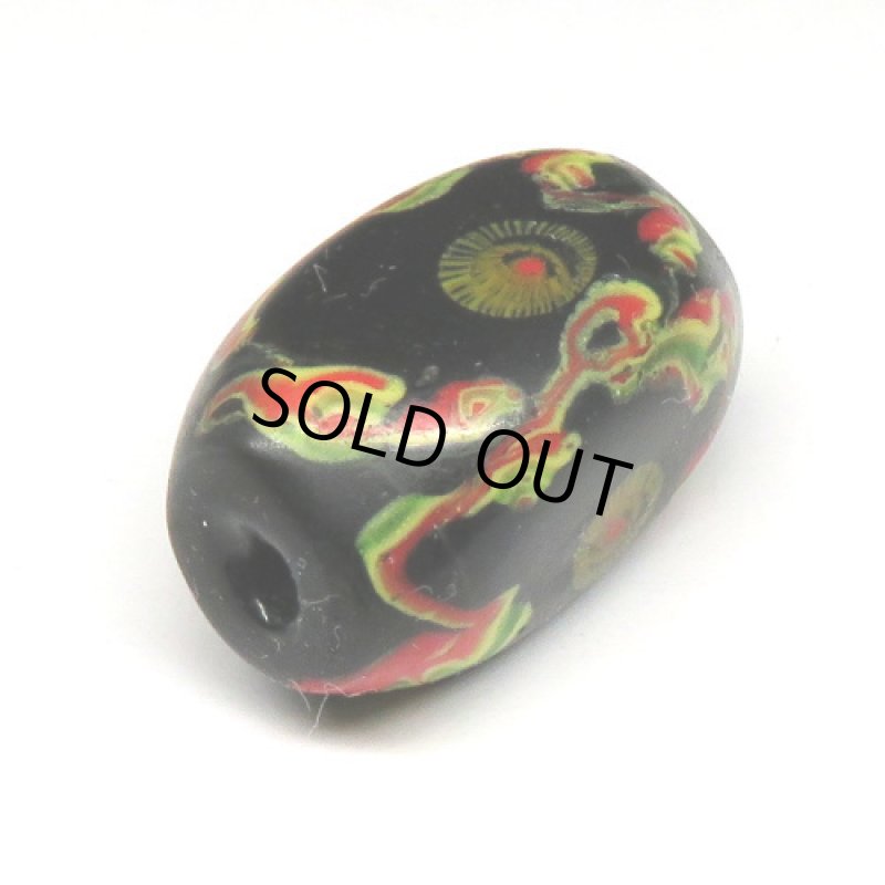 乾隆玉(中国製ミルフィオリ) 黒