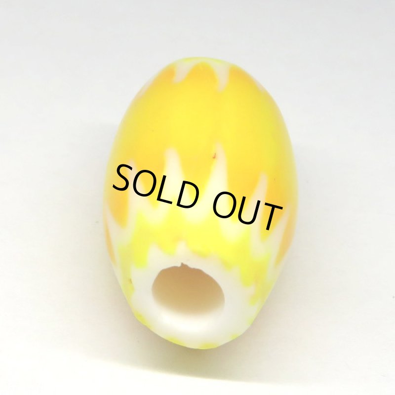 ダリオ・コスタティーニ作　イエローシェブロン